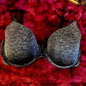 EUC Victoria's Secret‎ Uplift Semi-Demi Black Underwire Bra Size 32D
